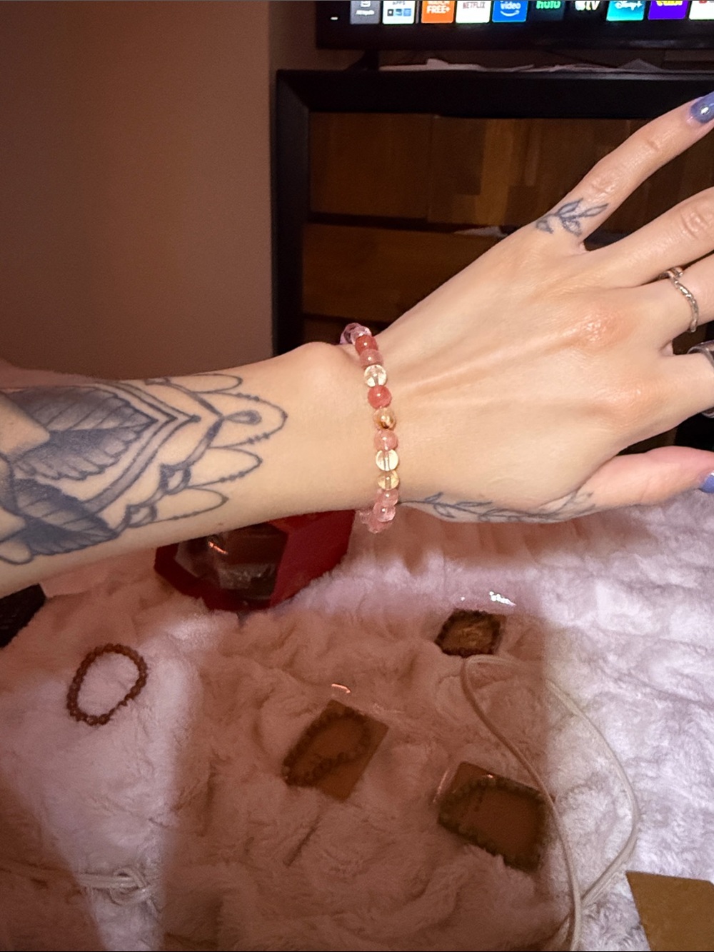 Handmade natural cherry quartz crystal bohemian stretch bracelet jewlrey